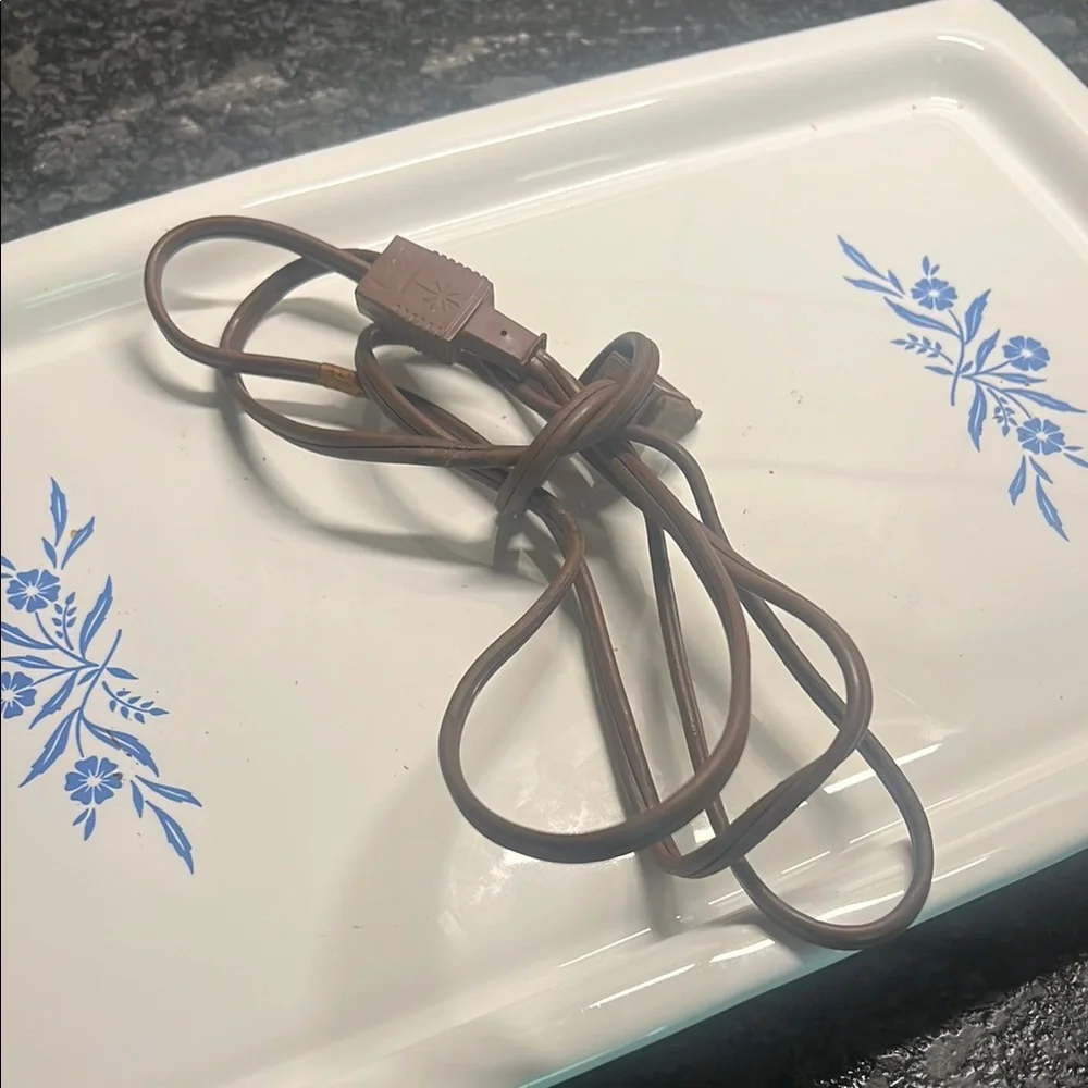 Corning Ware White Rectangular Warming Tray with Cornflower Blue Design.